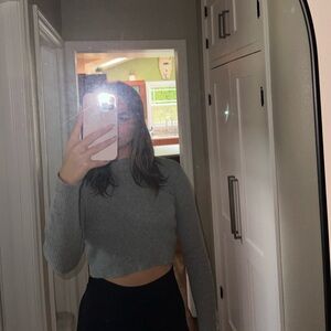 Grey ribbed long sleeved